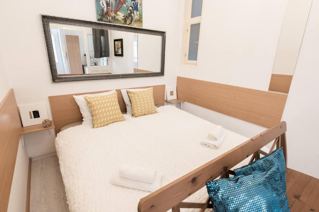Cosy And Central Apartment With 4 Bedrooms And A/C Budapeşte Dış mekan fotoğraf