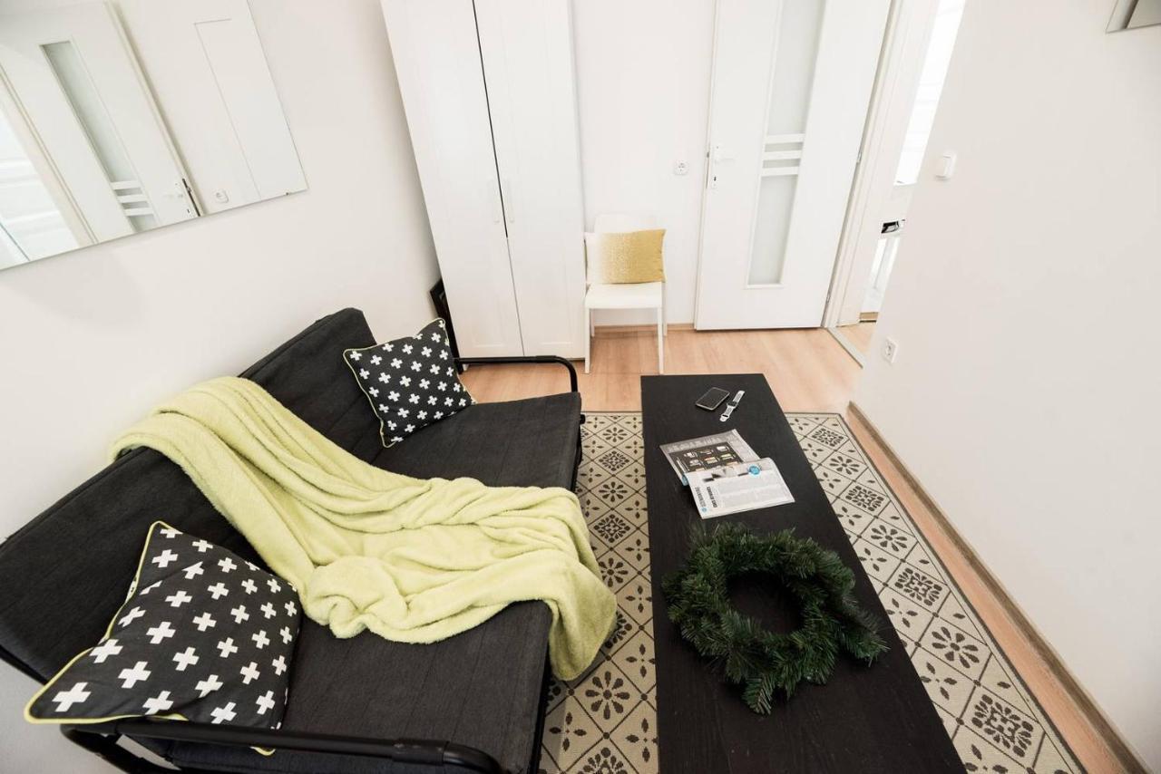 Cosy And Central Apartment With 4 Bedrooms And A/C Budapeşte Dış mekan fotoğraf
